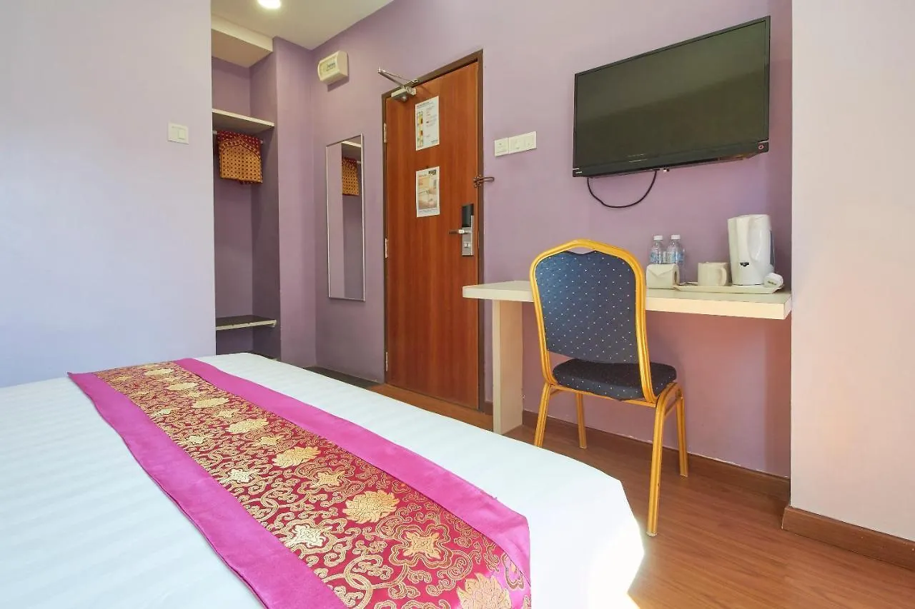 Canary Hotel Kuala Lumpur 2*,