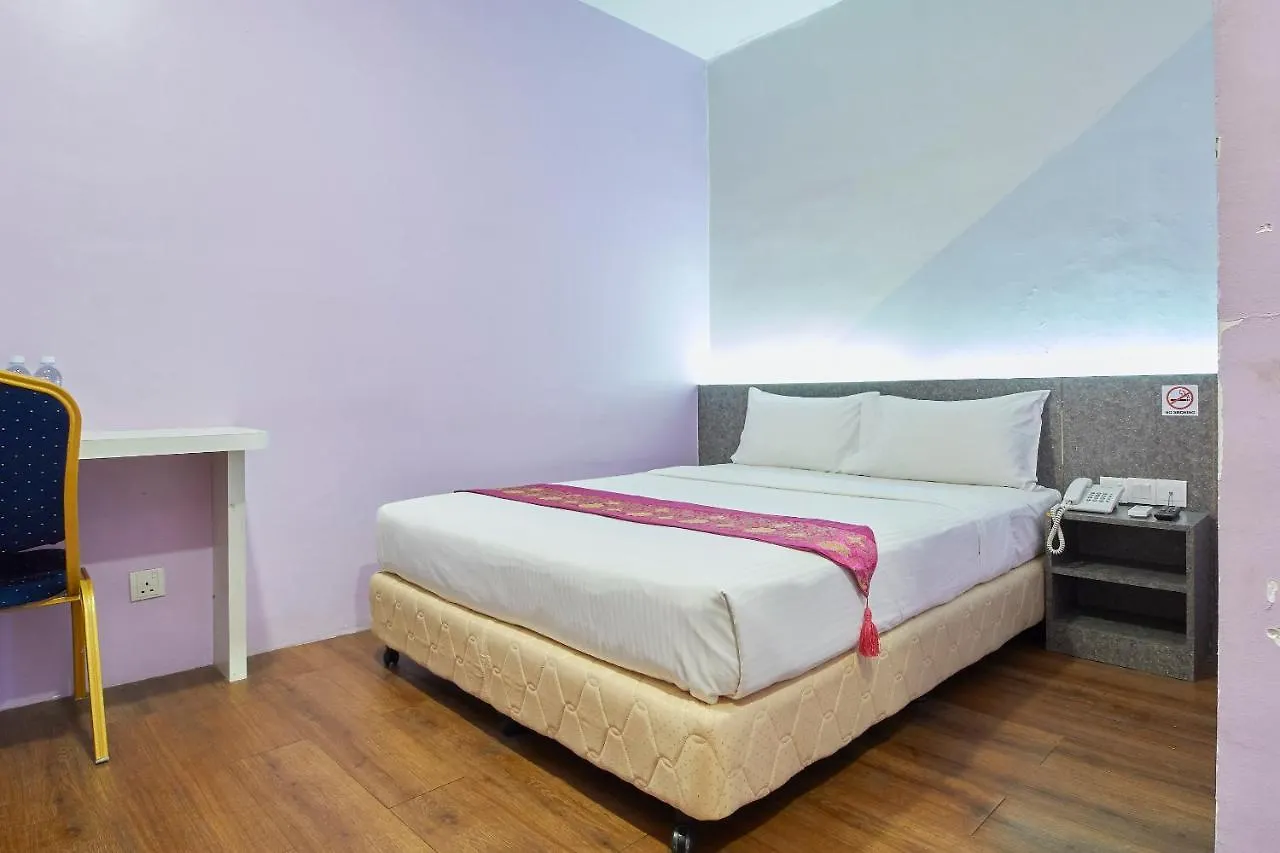 Canary Hotel Kuala Lumpur 2*,